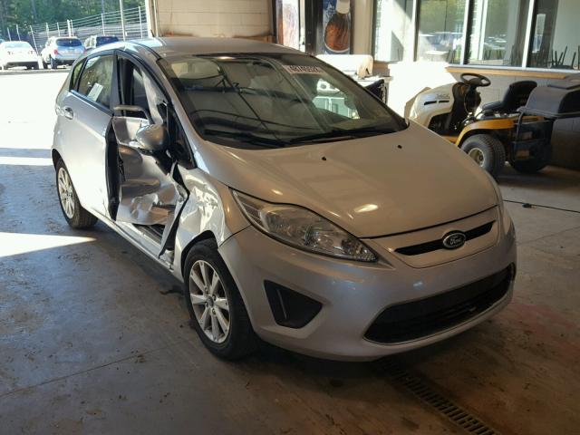 3FADP4EJ5CM216813 - 2012 FORD FIESTA SE SILVER photo 1