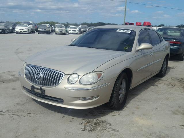 2G4WD582391135889 - 2009 BUICK LACROSSE C TAN photo 2