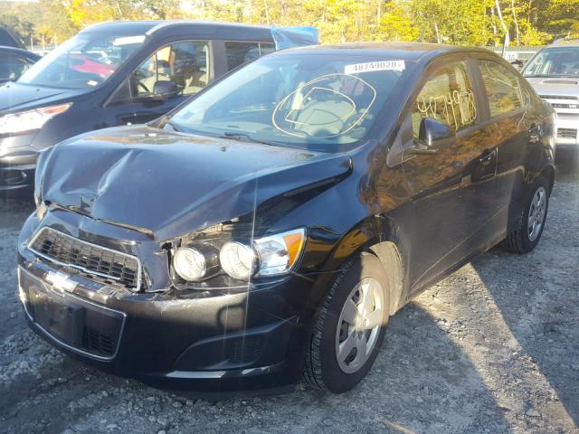 1G1JA5SG6D4257759 - 2013 CHEVROLET SONIC LS 黑色 照片 2