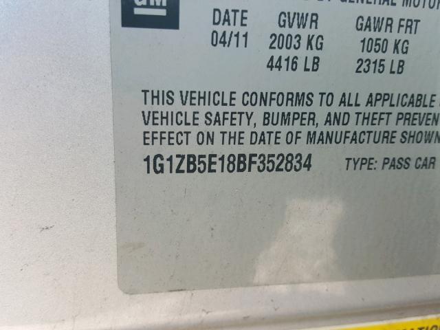 1G1ZB5E18BF352834 - 2011 CHEVROLET MALIBU LS ვერცხლისფერი ფოტო 10