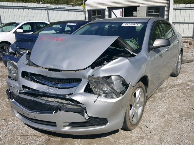 1G1ZB5E18BF352834 - 2011 CHEVROLET MALIBU LS ვერცხლისფერი ფოტო 2