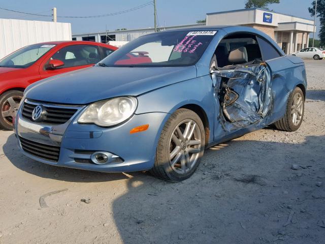 WVWFA71F19V016680 - 2009 VOLKSWAGEN EOS LUX 蓝色 照片 2