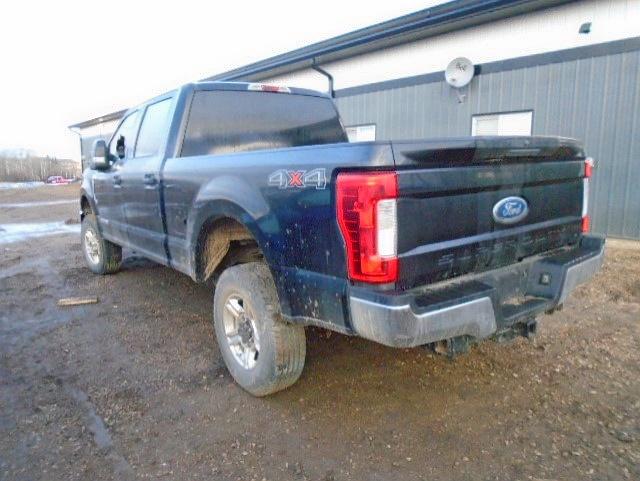 1FT7W2BT5HEE52251 - 2017 FORD F250 SUPER BLACK photo 3