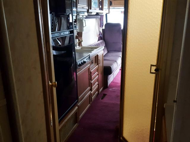 1GBKP37N1M3306026 - 1991 ARNES MOTORHOME WHITE photo 10