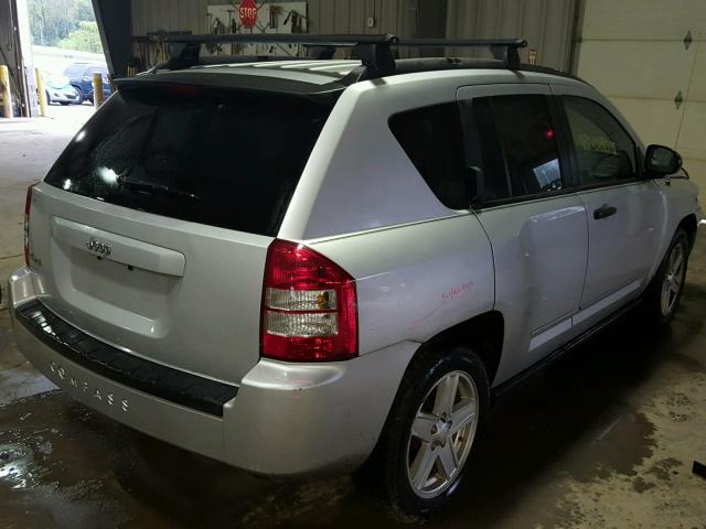 1J8FF47W98D525632 - 2008 JEEP COMPASS SP SILVER photo 4