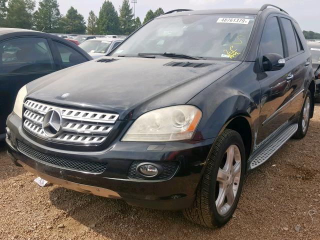 4JGBB22E98A387348 - 2008 MERCEDES-BENZ ML 320 CDI BLACK photo 2