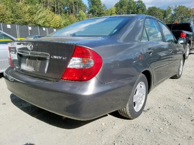 4T1BE32K62U578993 - 2002 TOYOTA CAMRY LE SILVER photo 4
