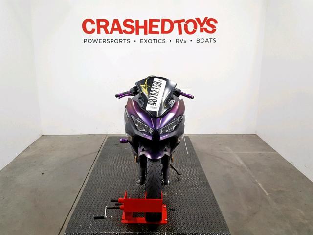 JKAEXKG14JDA04734 - 2018 KAWASAKI EX400 PURPLE photo 2