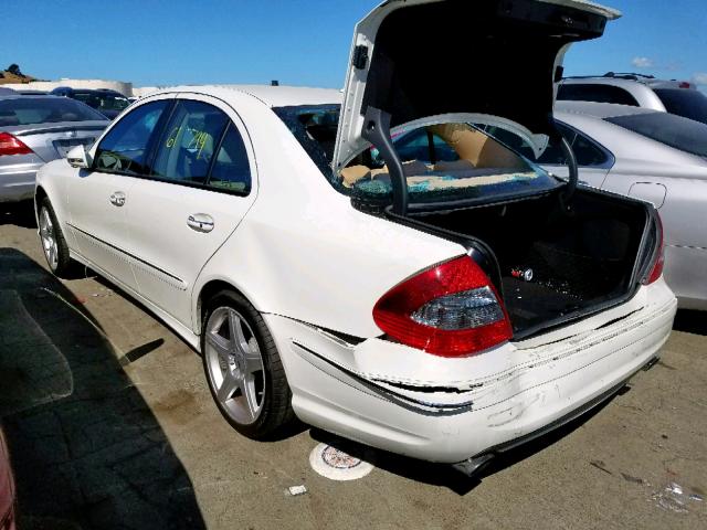 WDBUF56X69B435204 - 2009 MERCEDES-BENZ E 350 WHITE photo 3