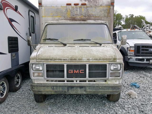 2GDHG31M9G4513855 - 1986 GMC CUTAWAY VA WHITE photo 10