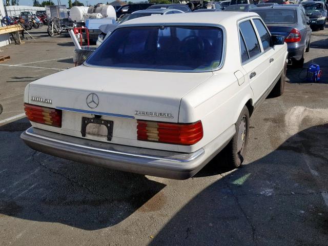 WDBCB20A9EA049452 - 1984 MERCEDES-BENZ 300 SD WHITE photo 4