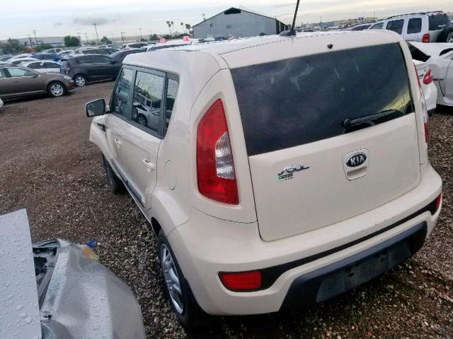 KNDJT2A51D7761599 - 2013 KIA SOUL CREAM photo 3