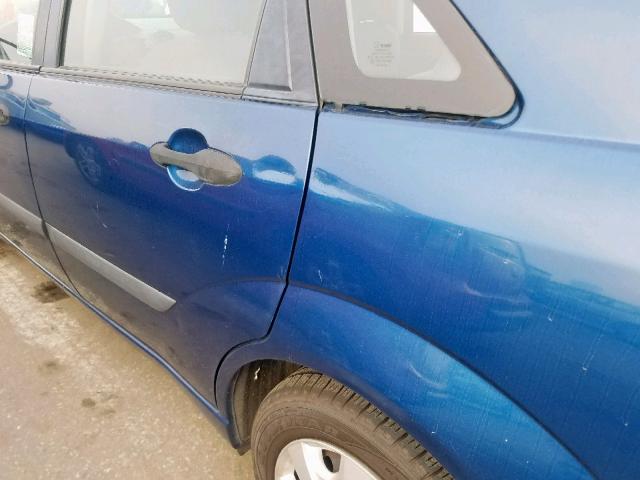 1FAFP33P0YW419352 - 2000 FORD FOCUS LX BLUE photo 9