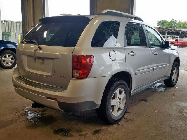 2CKDL73F276238914 - 2007 PONTIAC TORRENT SILVER photo 4