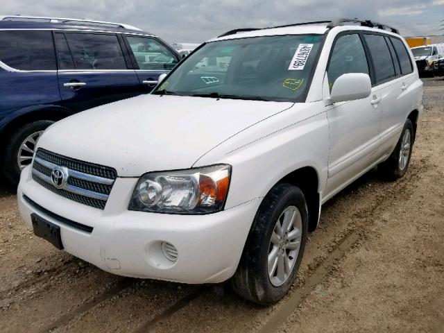 JTEDW21A360006852 - 2006 TOYOTA HIGHLANDER WHITE photo 2