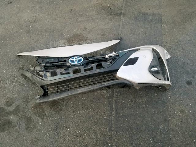 JTDKARFP0H3030107 - 2017 TOYOTA PRIUS PRIM ვერცხლისფერი ფოტო 9