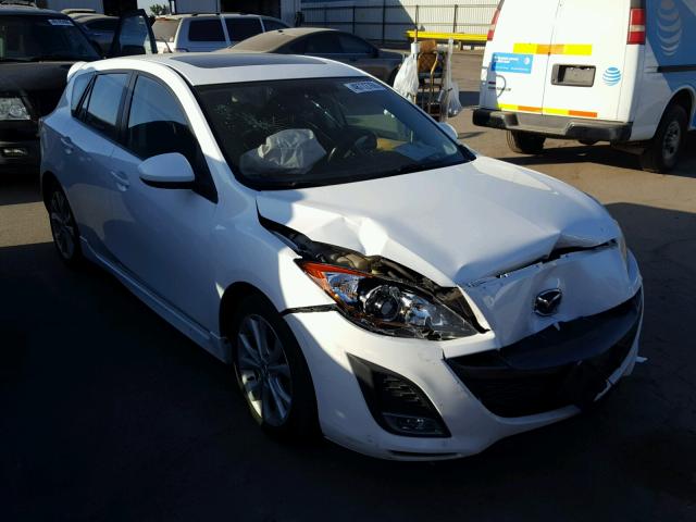 JM1BL1K61B1415932 - 2011 MAZDA 3 S WHITE photo 1