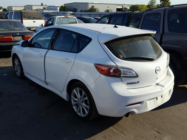 JM1BL1K61B1415932 - 2011 MAZDA 3 S WHITE photo 3