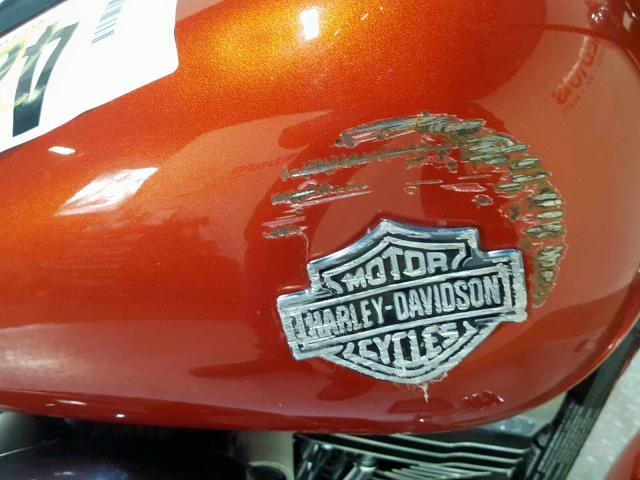 1HD1GY411BC318629 - 2011 HARLEY-DAVIDSON FXDF ORANGE photo 16