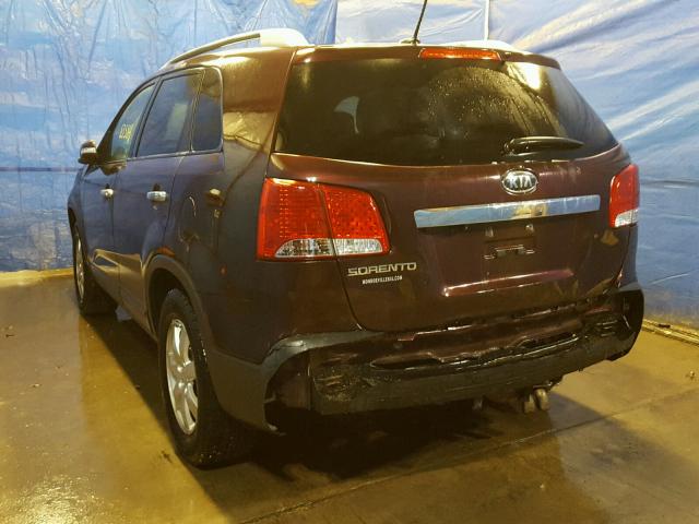 5XYKTDA11BG146788 - 2011 KIA SORENTO BA MAROON photo 3