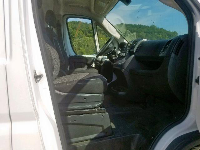 3C6TRVBG5JE140717 - 2018 RAM PROMASTER 白色 照片 5