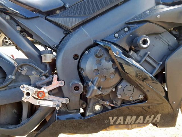 JYARN13E05A007999 - 2005 YAMAHA YZFR1 BLACK photo 7