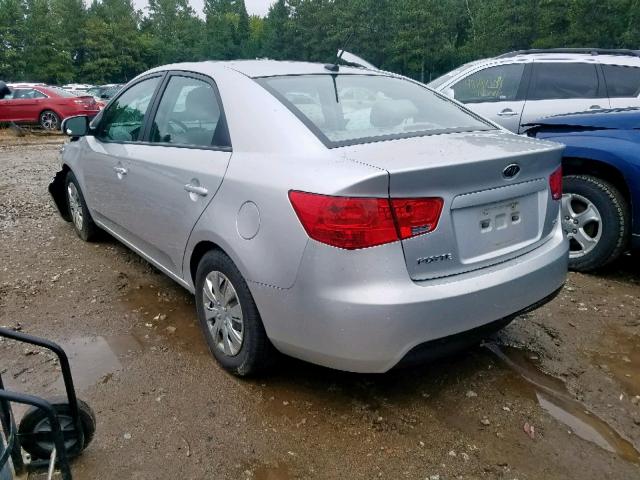 KNAFU4A2XD5716089 - 2013 KIA FORTE EX SILVER photo 3