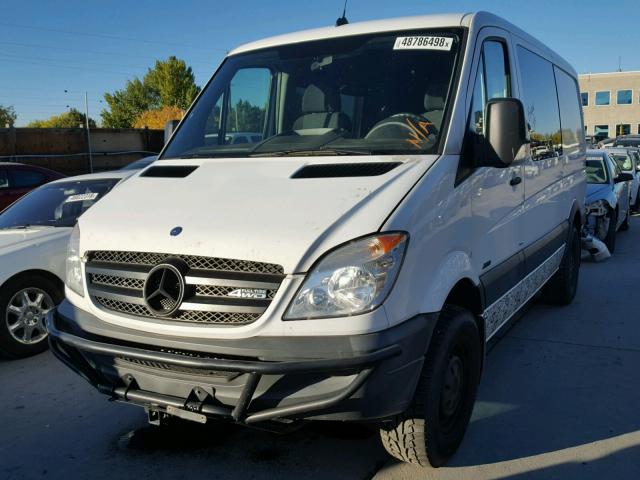 WD4PE7CC1C5651620 - 2012 MERCEDES-BENZ SPRINTER 2 WHITE photo 2