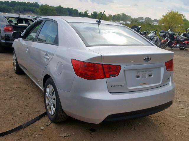 KNAFU4A28C5482744 - 2012 KIA FORTE EX SILVER photo 3