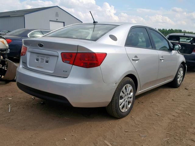 KNAFU4A28C5482744 - 2012 KIA FORTE EX SILVER photo 4