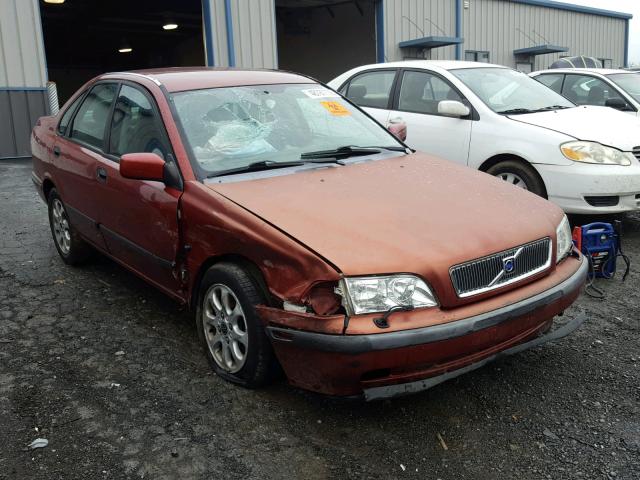 YV1VS2557YF516553 - 2000 VOLVO S40 RED photo 1