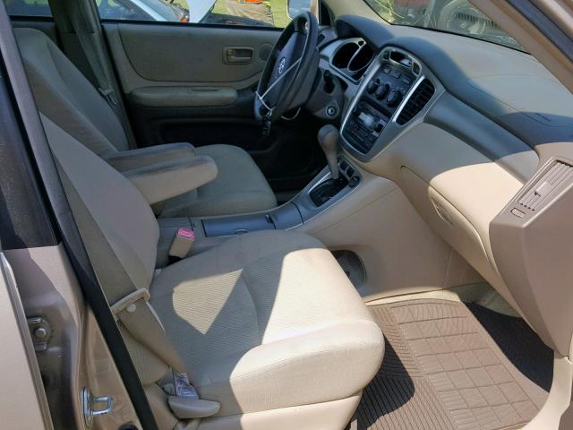 JTEGD21A640104614 - 2004 TOYOTA HIGHLANDER GOLD photo 5