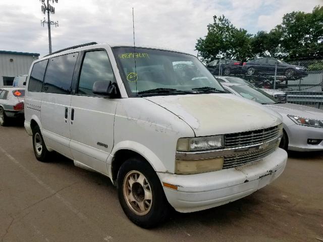 1GNDM19W6YB125563 - 2000 CHEVROLET ASTRO WHITE photo 1