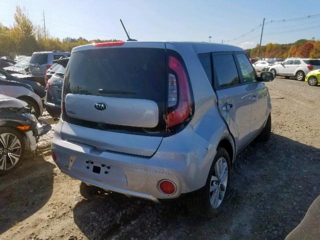 KNDJP3A5XH7477842 - 2017 KIA SOUL + SILVER photo 4