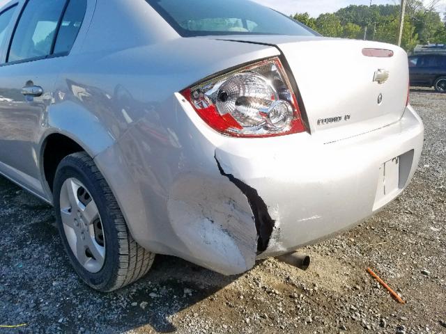 1G1AL58F977411828 - 2007 CHEVROLET COBALT LT SILVER photo 9