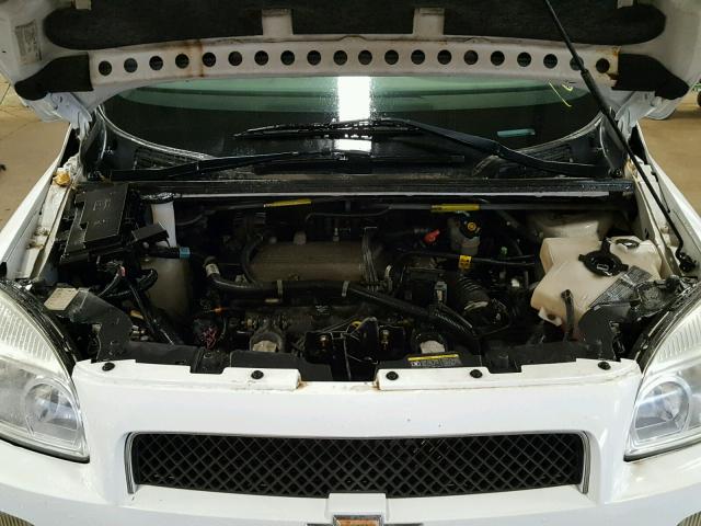 1GNDV23L56D141806 - 2006 CHEVROLET UPLANDER L WHITE photo 7