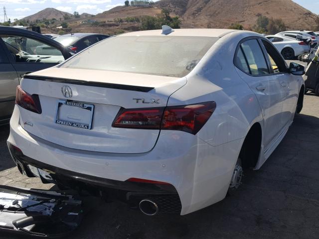 19UUB2F62KA002771 - 2019 ACURA TLX WHITE photo 4