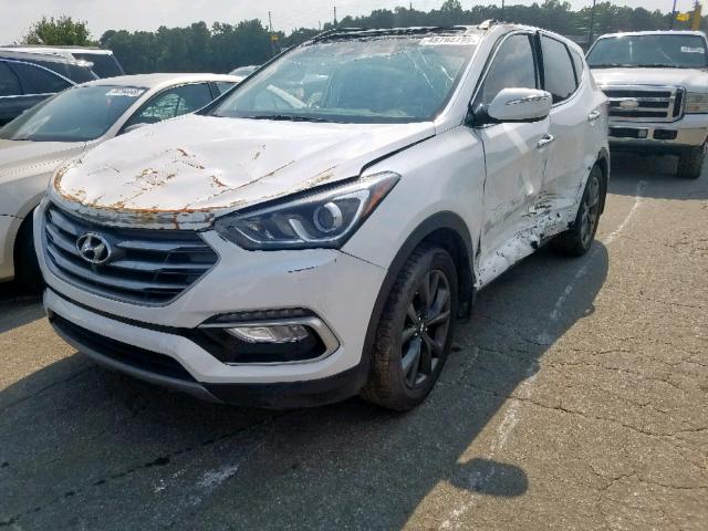 5NMZW4LA9HH043331 - 2017 HYUNDAI SANTA FE S WHITE photo 2