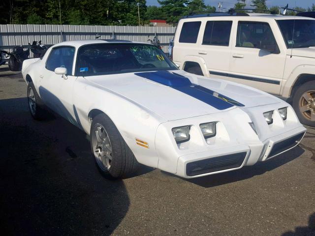 2S87Y9N171383 - 1979 PONTIAC FIREBIRD WHITE photo 1