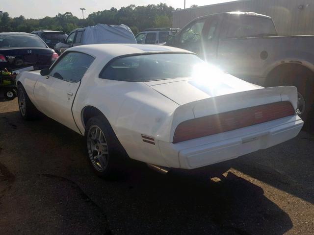 2S87Y9N171383 - 1979 PONTIAC FIREBIRD WHITE photo 3