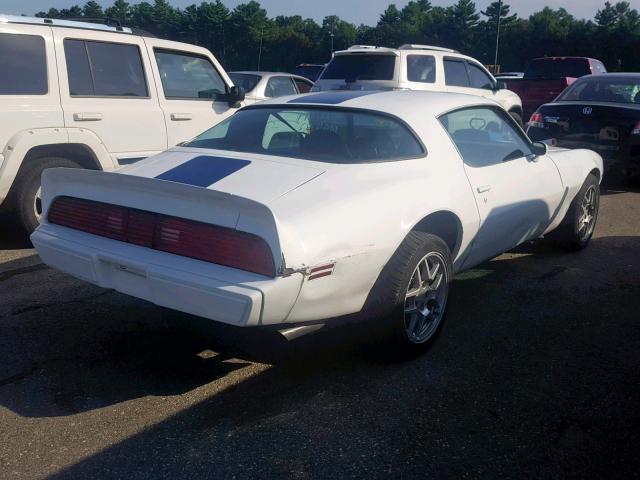 2S87Y9N171383 - 1979 PONTIAC FIREBIRD WHITE photo 4