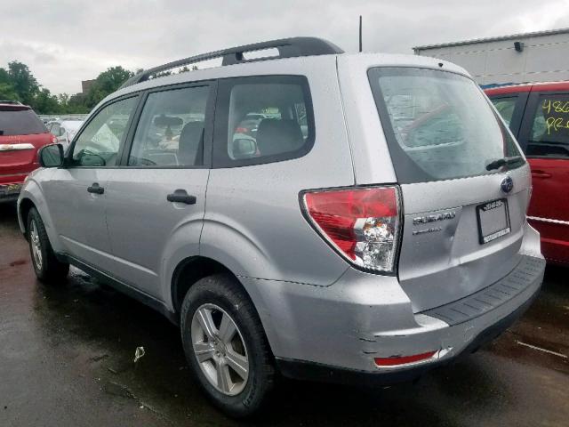 JF2SHABC6BG778393 - 2011 SUBARU FORESTER 2 SILVER photo 3