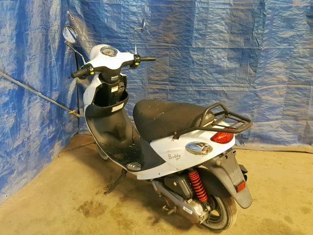 RFVPAP5AXD1110291 - 2013 GENUINE SCOOTER CO. BUDDY 50 WHITE photo 3