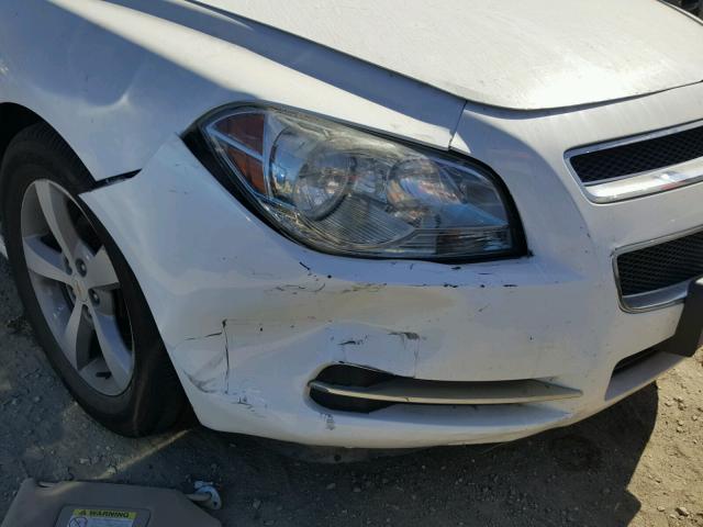 1G1ZC5E18BF362454 - 2011 CHEVROLET MALIBU 1LT თეთრი ფოტო 10