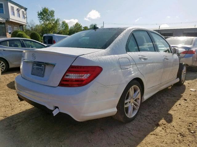 WDDGF4HB0DR301143 - 2013 MERCEDES-BENZ C 250 WHITE photo 4