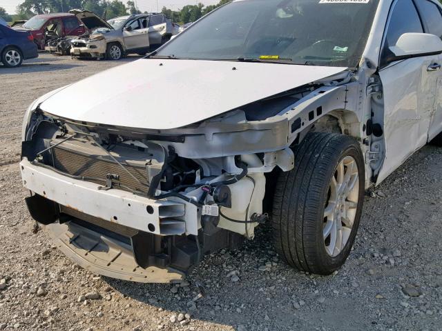 1G1ZE5E71BF395231 - 2011 CHEVROLET MALIBU LTZ თეთრი ფოტო 9