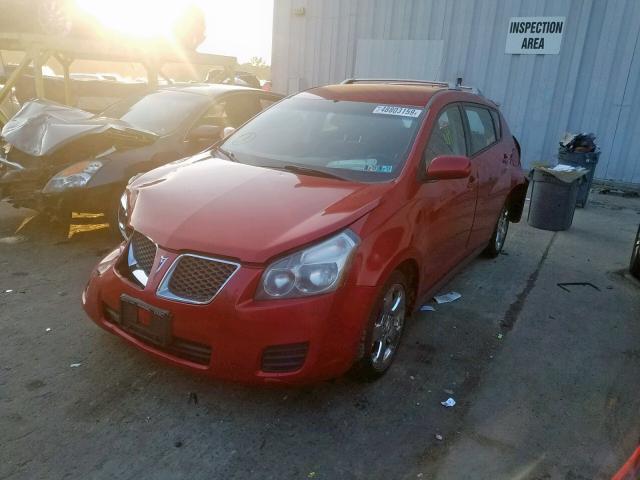 5Y2SP67009Z455601 - 2009 PONTIAC VIBE RED photo 2