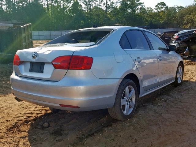 3VWLL7AJ2DM420704 - 2013 VOLKSWAGEN JETTA TDI SILVER photo 4