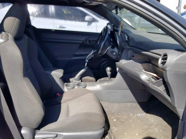 JTKJF5C76C3025960 - 2012 TOYOTA SCION TC ნაცრისფერი ფოტო 5