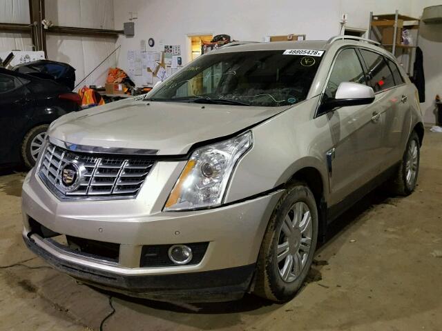 3GYFNGE30FS612007 - 2015 CADILLAC SRX PREMIU GOLD photo 2